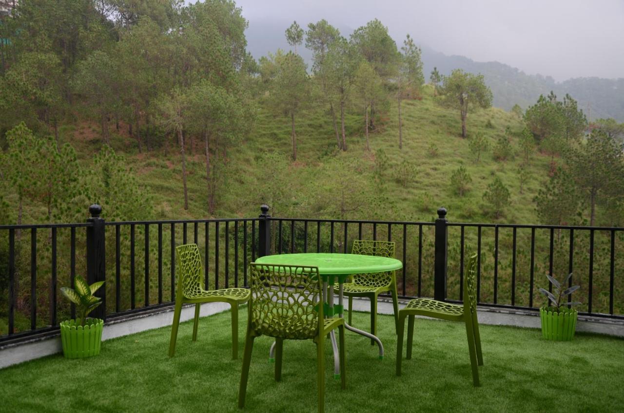 Hotel The Paal Shimla Bagian luar foto