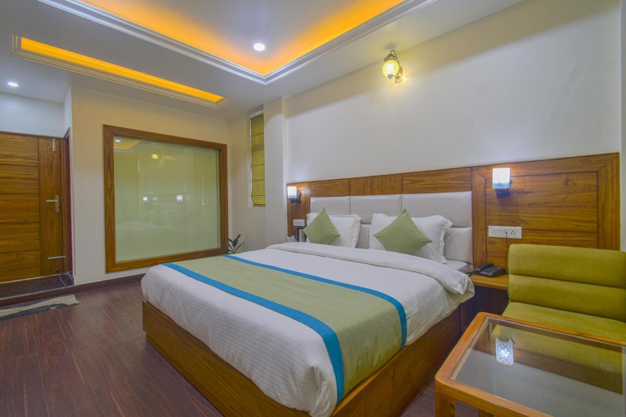 Hotel The Paal Shimla Bagian luar foto