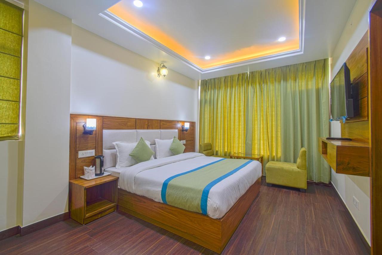 Hotel The Paal Shimla Bagian luar foto